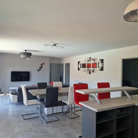 Les Dorees - Soleil Face Au Mont Ventoux Holiday home Plaisians